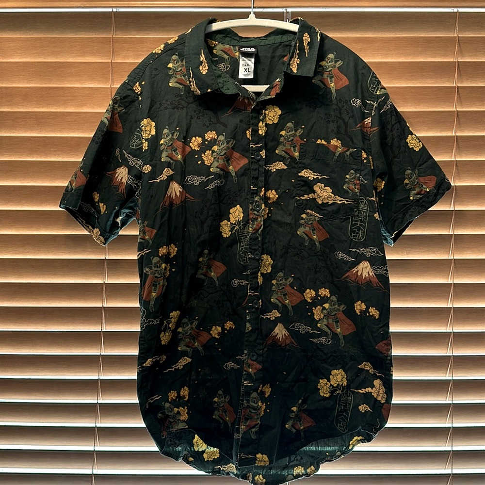 Star Wars Boba Fett Volcano Button Up, L
